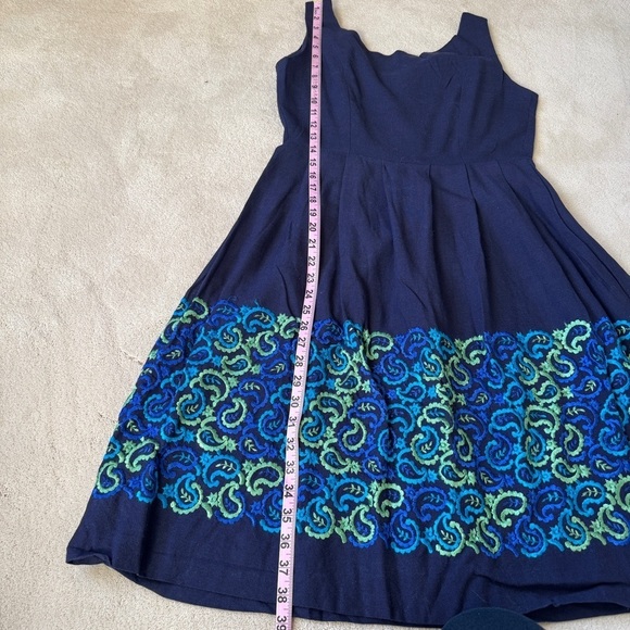 Vintage Navy Blue and Green Embroidered Linen Dress - Picture 13 of 13
